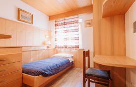 11-室的 住宅 210 m² Trentino - Alto Adige, 意大利. 4,100€ /周