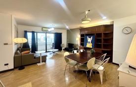 2-室的 公寓在共管公寓 Bang Na, 泰国. $237,000