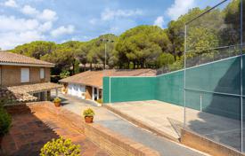 联排别墅 – 西班牙，加泰罗尼亚，Sant Andreu de Llavaneres. 2,500,000€