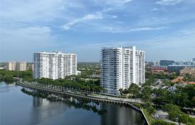 公寓大厦 – 美国，佛罗里达，阿文图拉. $340,000