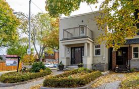 市内独栋房屋 – 加拿大，安大略，多伦多，East York. C$1,733,000
