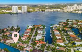 市内独栋房屋 – 美国，佛罗里达，North Miami Beach. $7,450,000