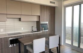 2-室的 住宅 Eglinton Avenue East, 加拿大. C$916,000