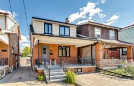 市内独栋房屋 – 加拿大，安大略，多伦多，Dufferin Street. C$1,274,000