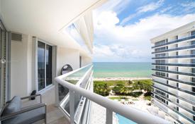 住宅 – 美国，佛罗里达，Surfside. $1,350,000