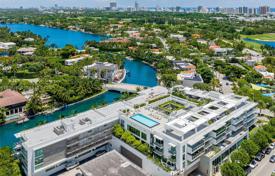 公寓大厦 – 美国，佛罗里达，迈阿密滩. $4,250,000