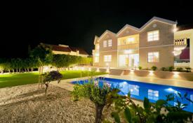5-室的 别墅 利马索尔（市）, 塞浦路斯. 1,250,000€