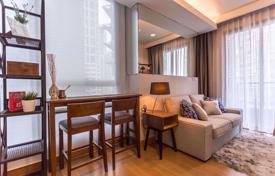 1-室的 公寓在共管公寓 Khlong Toei, 泰国. $178,000