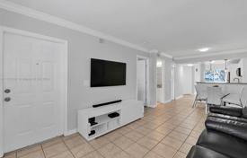 公寓大厦 – 美国，佛罗里达，Broward，Pembroke Pines. $295,000