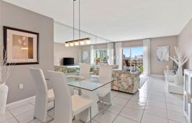 公寓大厦 – 美国，佛罗里达，阳光岛海滩. $298,000