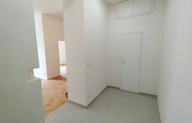 2-室的 住宅 47 m² Prague 2, 捷克共和国. Price on request