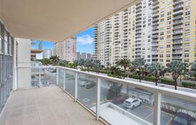 2-室的 公寓在共管公寓 118 m² 阳光岛海滩, 美国. $410,000