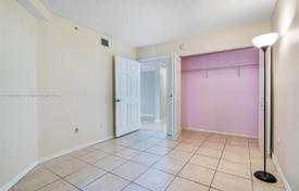公寓大厦 – 美国，佛罗里达，Broward，Pembroke Pines. $355,000