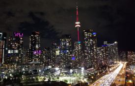 住宅 – 加拿大，安大略，多伦多，Old Toronto，Dan Leckie Way. C$923,000