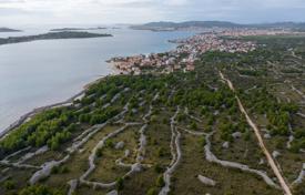 土地 Vodice, 克罗地亚. 1,600,000€