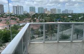 住宅 – 美国，佛罗里达，迈阿密，柯林斯大道. $1,799,000