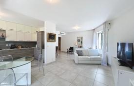 住宅 – 法国，蔚蓝海岸（法国里维埃拉），昂蒂布，Cap d'Antibes. 990,000€