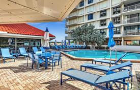 公寓大厦 – 美国，佛罗里达，Riviera Beach. $486,000