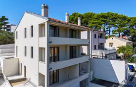 4-室的 新楼公寓 105 m² Mali Losinj, 克罗地亚. 735,000€