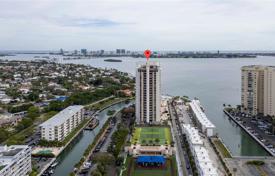 公寓大厦 – 美国，佛罗里达，迈阿密. $625,000