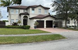 市内独栋房屋 – 美国，佛罗里达，迈阿密，West End. $985,000