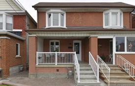 联排别墅 – 加拿大，安大略，多伦多，York. C$1,367,000