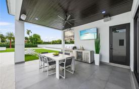 市内独栋房屋 – 美国，佛罗里达，迈阿密，West End. $3,980,000