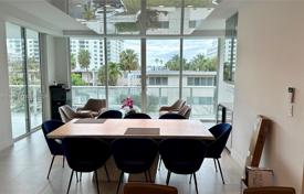 公寓大厦 – 美国，佛罗里达，Bay Harbor Islands. $969,000