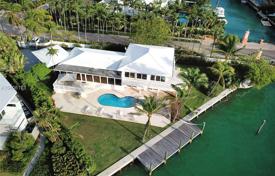6-室的 山庄 439 m² 迈阿密, 美国. $8,495,000