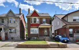 市内独栋房屋 – 加拿大，安大略，多伦多，East York. C$1,118,000