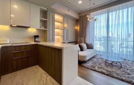 1-室的 公寓在共管公寓 Watthana, 泰国. $463,000