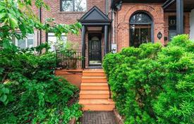 联排别墅 – 加拿大，安大略，多伦多，Old Toronto. C$1,147,000