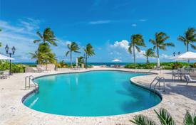 住宅 – 美国，佛罗里达，迈阿密滩，Fisher Island Drive. $950,000