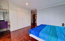 3-室的 公寓在共管公寓 Watthana, 泰国. $452,000
