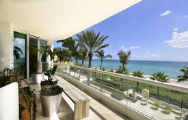住宅 – 美国，佛罗里达，迈阿密，柯林斯大道. $2,690,000