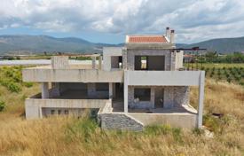 市内独栋房屋 – 希腊，伯罗奔尼撒. 220,000€
