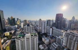 2-室的 公寓在共管公寓 Watthana, 泰国. $518,000