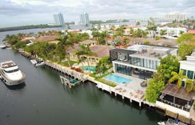 山庄 – 美国，佛罗里达，North Miami Beach. $4,649,000