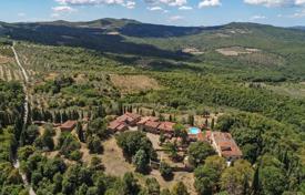 农场 Civitella In Val di Chiana, 意大利. 5,300,000€