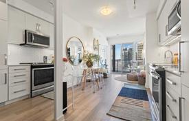 1-室的 住宅 Yonge Street, 加拿大. C$919,000