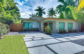 别墅 – 美国，佛罗里达，迈阿密滩. $1,849,000