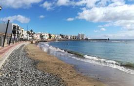 土地 – 西班牙，加那利群岛，Arinaga. 450,000€