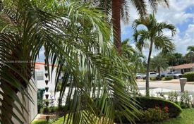 市内独栋房屋 – 美国，佛罗里达，Hialeah. $689,000