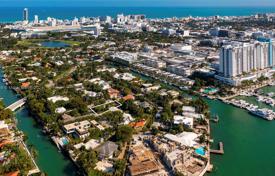 市内独栋房屋 – 美国，佛罗里达，迈阿密滩. $5,250,000