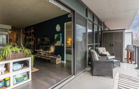 7-室的 住宅 Dundas Street East, 加拿大. C$920,000