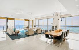 3-室的 新楼公寓 428 m² 柯林斯大道, 美国. 5,996,000€