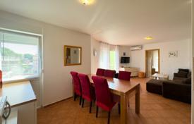2-室的 住宅 64 m² 梅杜林, 克罗地亚. 185,000€