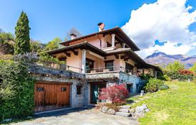 6-室的 山庄 187 m² Menaggio, 意大利. 1,900,000€