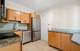2-室的 公寓在共管公寓 97 m² 迈阿密滩, 美国. $675,000