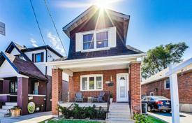 市内独栋房屋 – 加拿大，安大略，多伦多，East York. C$1,007,000